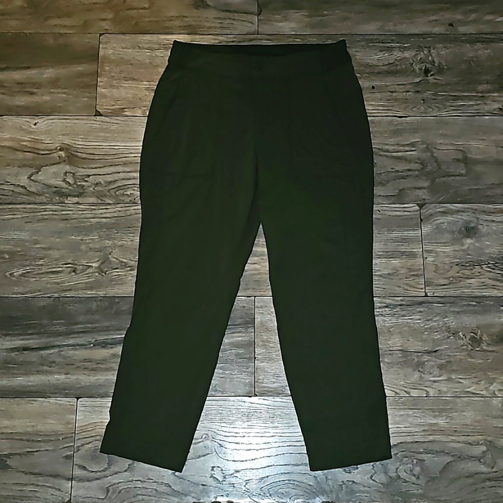 Athleta straight leg pants olive green nylon blend stretch